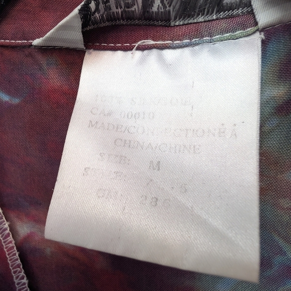 Custom Ice Dyed Silk Blouse ✨Hand-dyed & one-of-a-kind 🌈Brand: The Work Connect - Picture 5 of 6